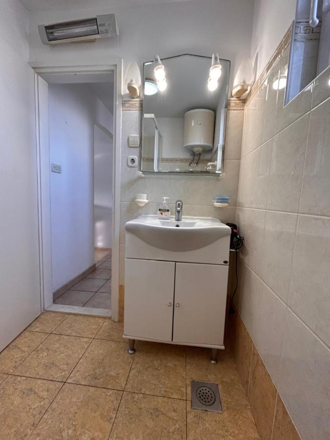 Apartment Alfirev โวดีเซ ภายนอก รูปภาพ
